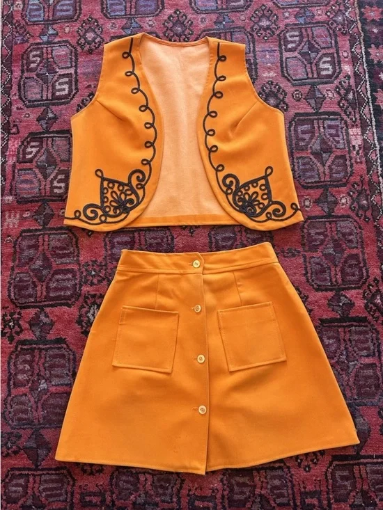 Vintage 70s Orange Skirt Set Embroidered Vest Mod Boho XS/S Coachella - Picture 3 of 11